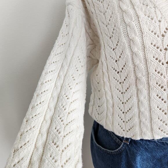 Vintage 90s GAP White Cable Knit Ramie Cotton V-Neck Sweater Pullover M - Picture 4 of 9